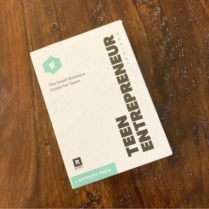 NWT Teen Entrepreneur Toolbox Book Set